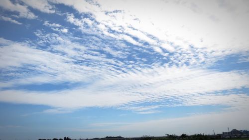 Low angle view of cloudy sky