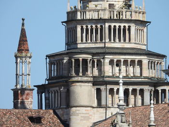 Certosa di pavia historical monumental complex that includes a monastery and a sanctuary, italy