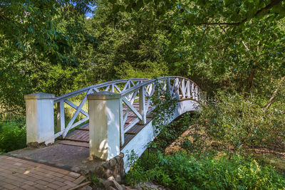 Humpback bridge in ostafyevo park, moscow, russia