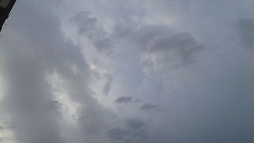 Low angle view of cloudy sky