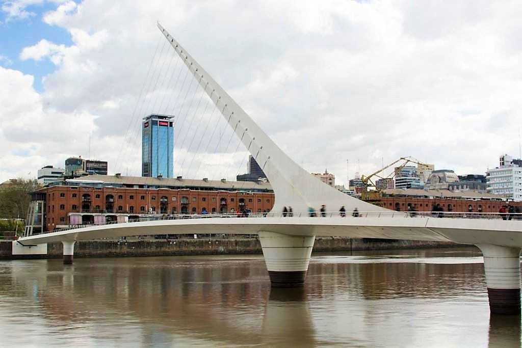 BRIDGE OVER RIVER IN CITY