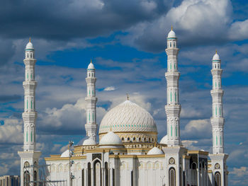 View of building against cloudy sky