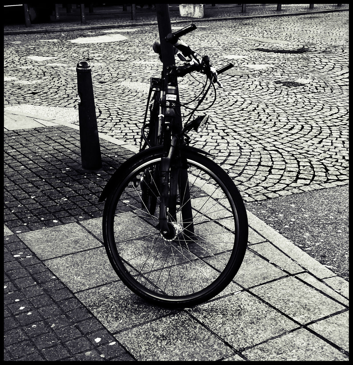 VIEW OF BICYCLE PARKED