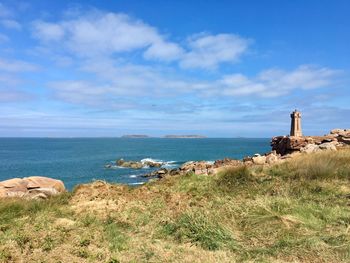 Scenic view of sea against sky