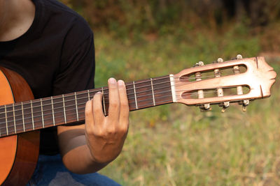 Man playing guitar