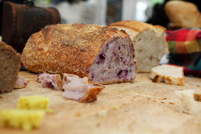 Close-up of bread on cutting board