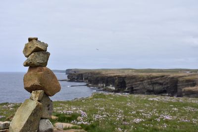 Scenic view of rocks in sea