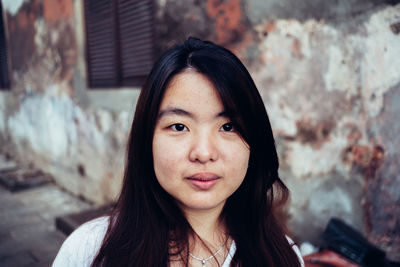 Close-up portrait of young woman