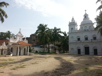 View of cathedral against sky