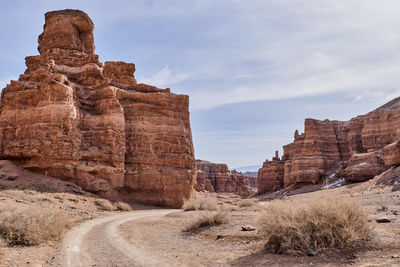 Road along valley of castles gorge, charyn canyon national nature park in kazakhstan.