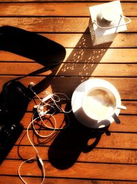Coffee cup on table