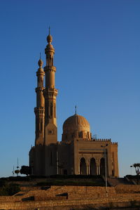 El-tabia mosque, aswan against the background of cloudless blue sky