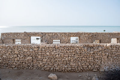 An abandoned fishing village located in al jumail, ruwais north of doha, qatar.