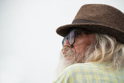 Portrait of man wearing hat