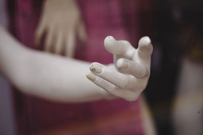 Close-up of woman hand