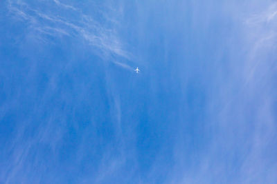 Low angle view of vapor trail in sky