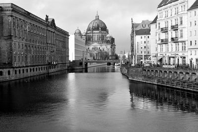 Bridge over river in city