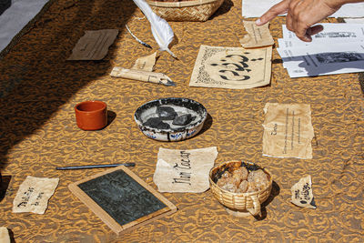 Festival in the city of pontevedra in spain, tools that were used in the middle ages for calligraphy 