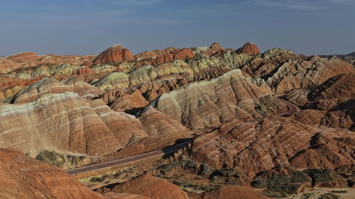 0870 sandstone and siltstone landforms of zhangye danxia nnal.geological park. zhangye-gansu-china.