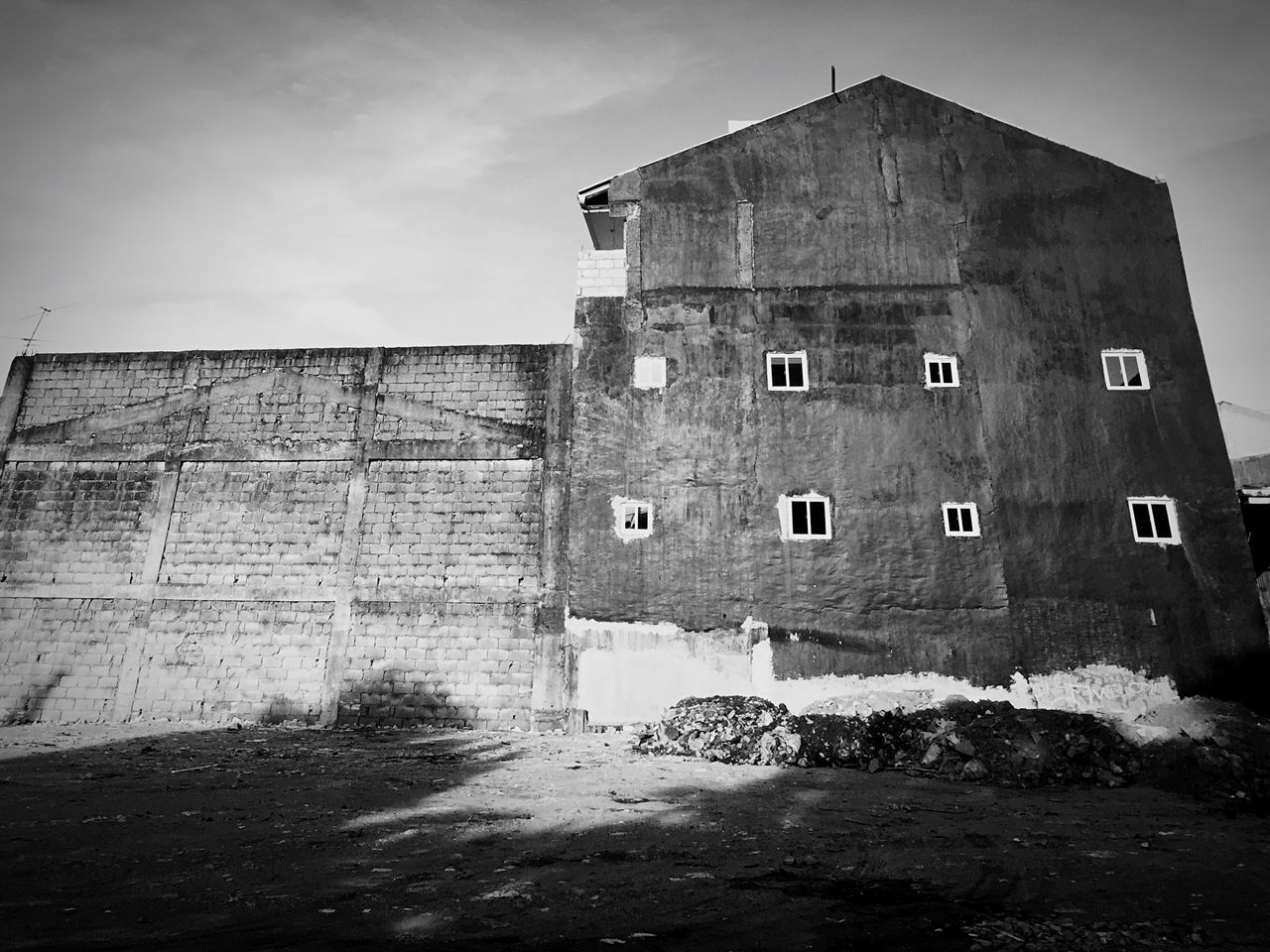 BUILDING AGAINST SKY