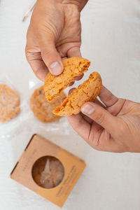 Close-up of hand holding bread