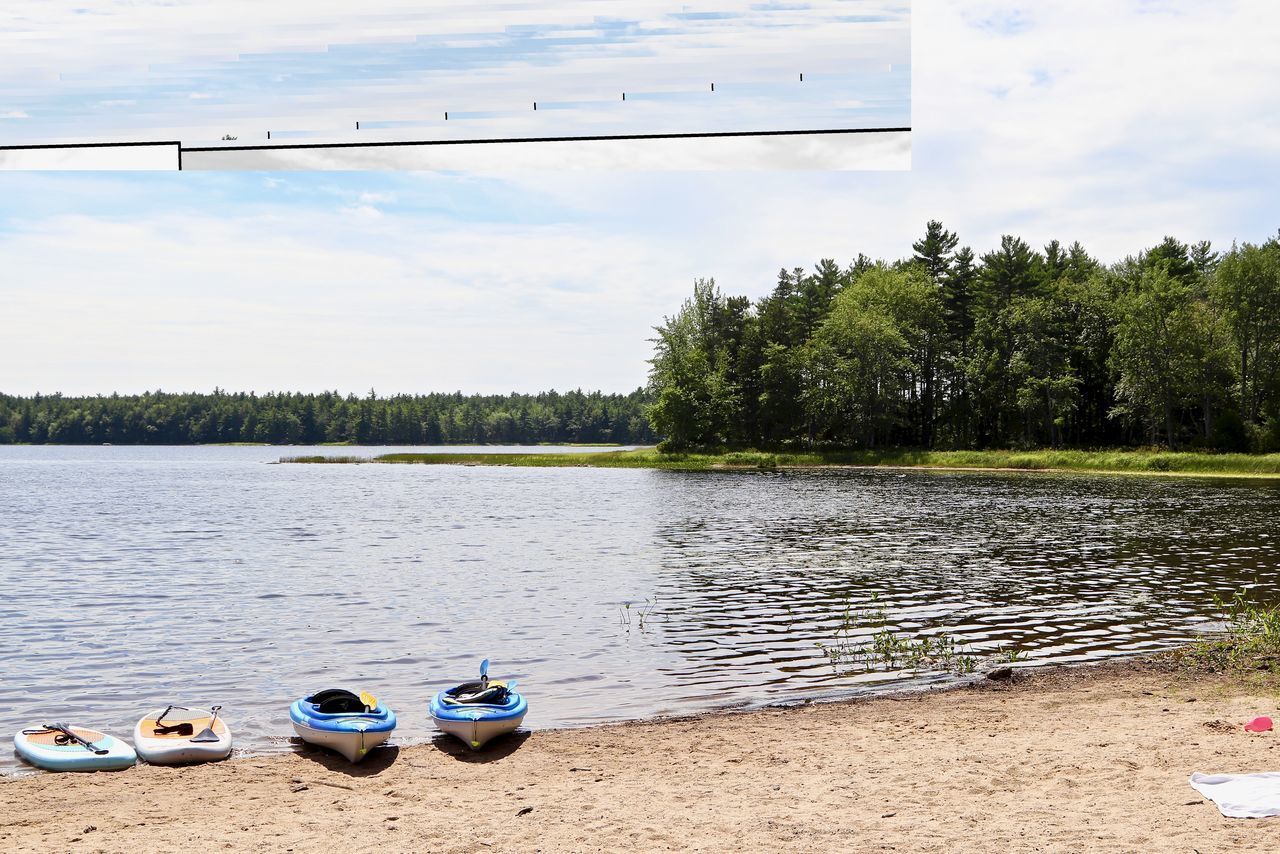 SCENIC VIEW OF BEACH