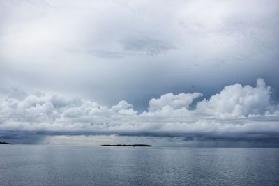 Scenic view of sea against sky of bawean island