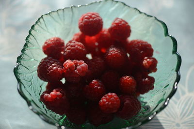 Close-up of strawberries in bowl on table