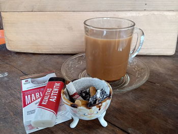 Coffee cup on table