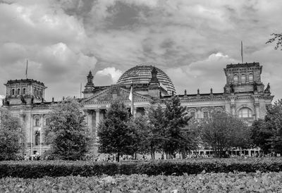 View of castle against cloudy sky