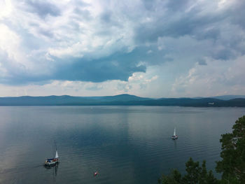 Scenic view of sea against sky