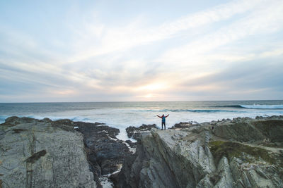 Scenic view of sea against sky