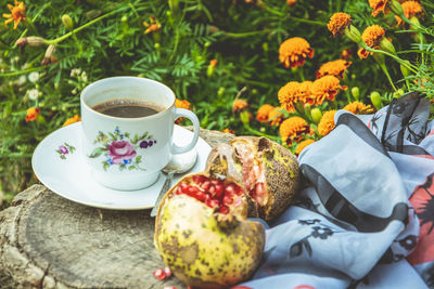 Coffee, pomegranate hello autumn