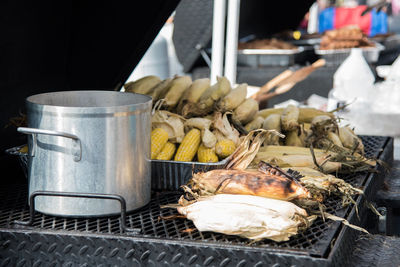 Close-up of corn on barbecue grill