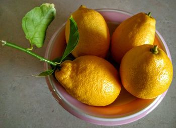 Close-up of lemon slices