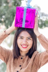 Portrait of a smiling young woman