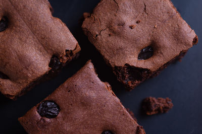 Close-up of brownie cake with raisin