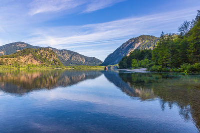 Beautiful lake in the salzkammergut, austria