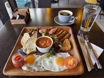 Breakfast of kings