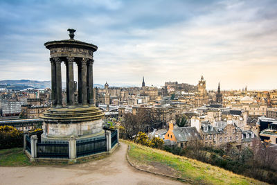 Old town edinburgh and edinburgh castle from calton hill at sunset, scotland uk