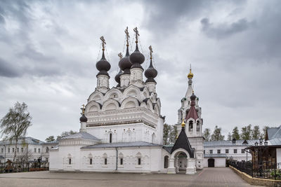 View of cathedral against sky