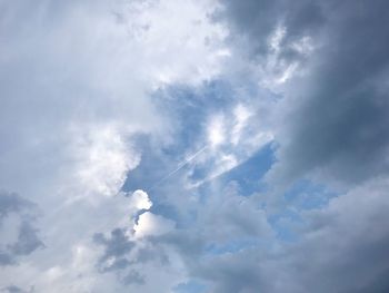 Low angle view of vapor trail in sky