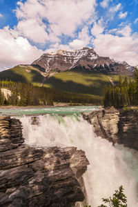 Scenic view of canadian athabasca waterfall against sky