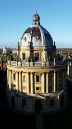 Bodleian library in oxford university against sky