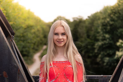 Portrait of a smiling young woman