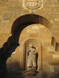 Statue of a buddha