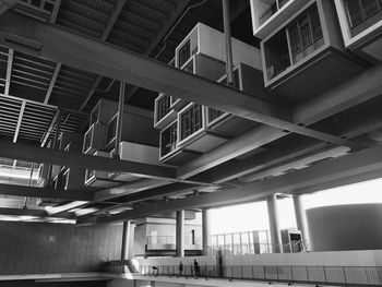 Perspective view of a modern building's interior