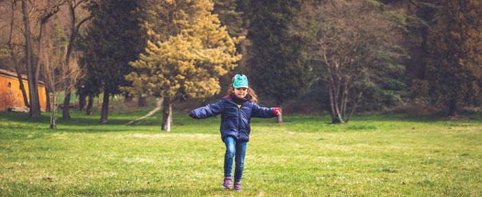 Child run park offspring horizontal background .