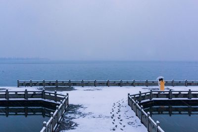 Snowing lake