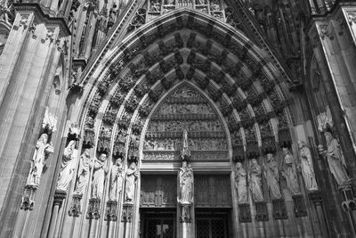Detail at entrance of cologne cathedral